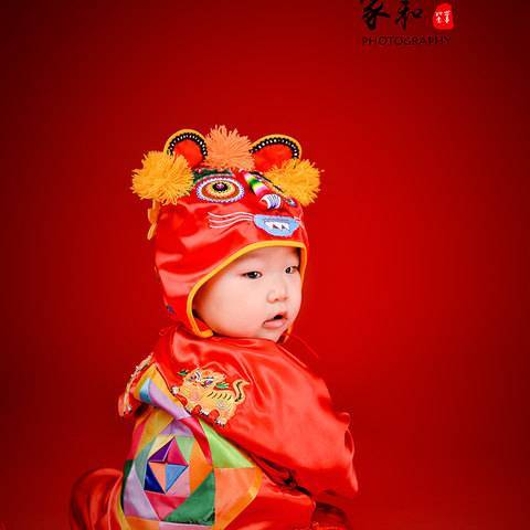 周岁留念抓周照样片